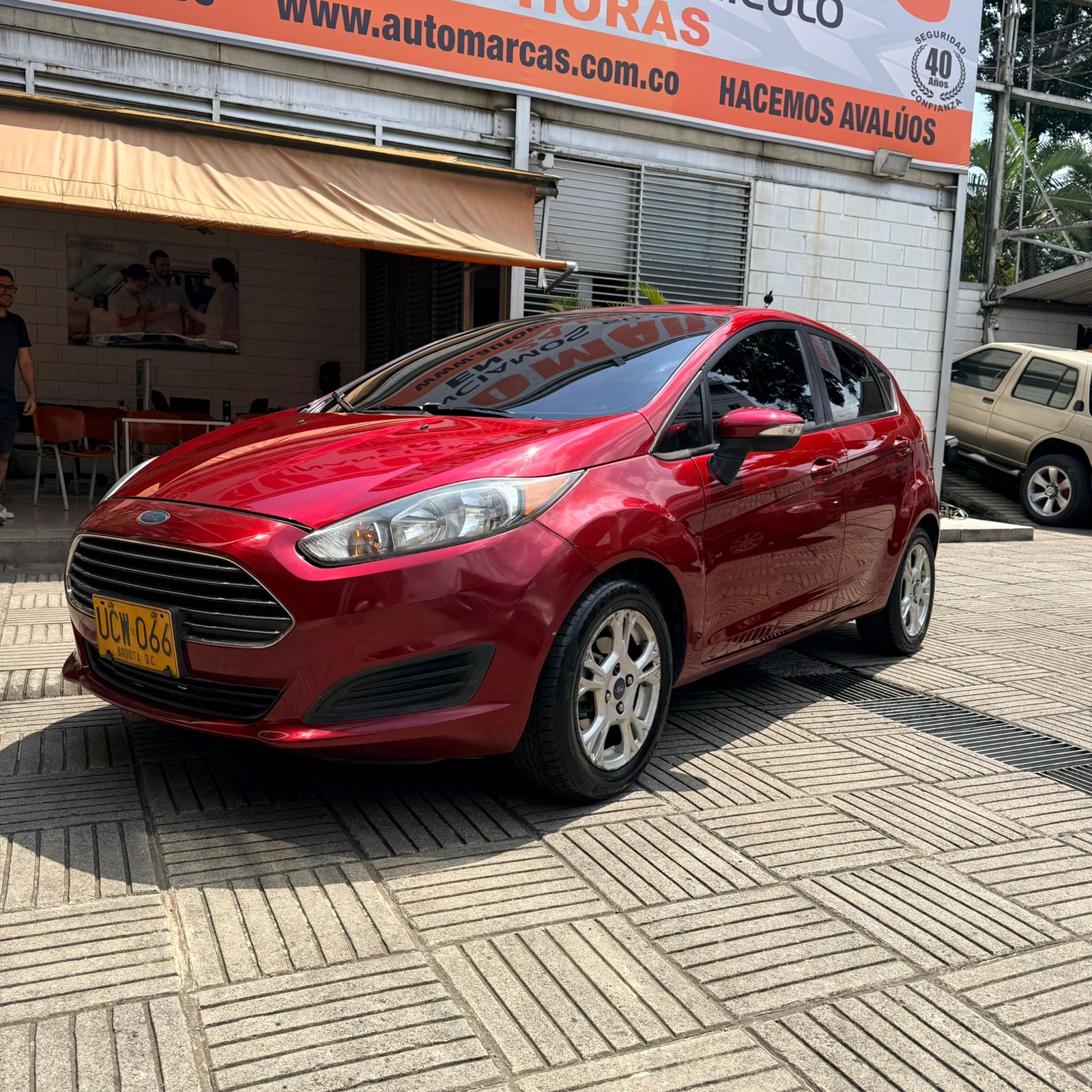 FORD FIESTA SE