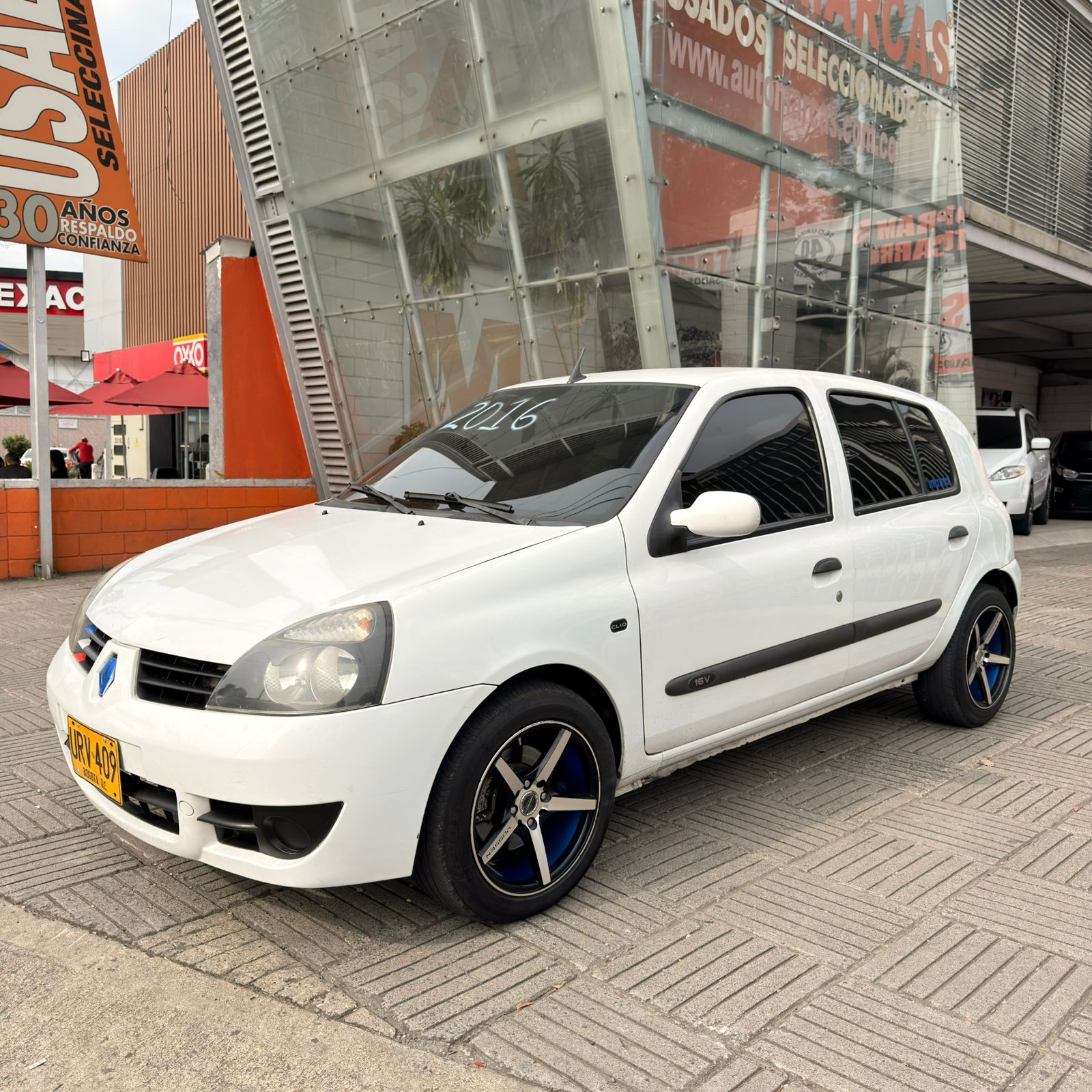 RENAULT CLIO CAMPUS